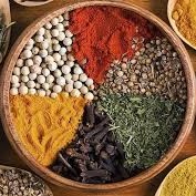 Gia vị tinh hoa từ thiên nhiên – lan tỏa hương vị đậm đà, nâng tầm mọi món ăn và mang đến trải nghiệm ẩm thực trọn vẹn